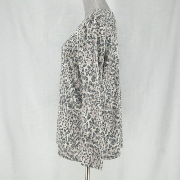 Chicos Sweater 3 Womens XL 16 Gray Ivory Metallic Knit Animal Print Coastal - Picture 8 of 14